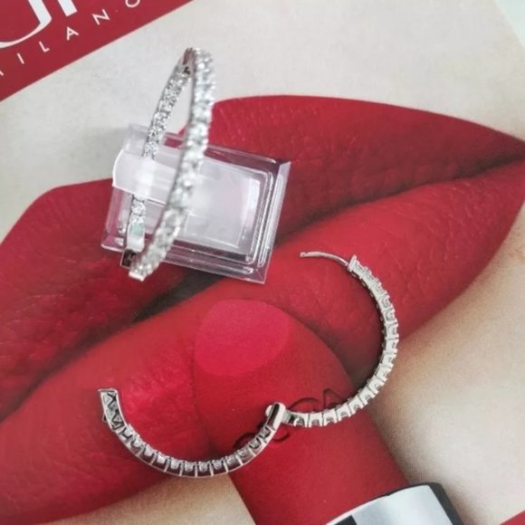 *NEW 3 Carat TW Diamond Inside Out Hoop Earrings - Picture 7 of 7